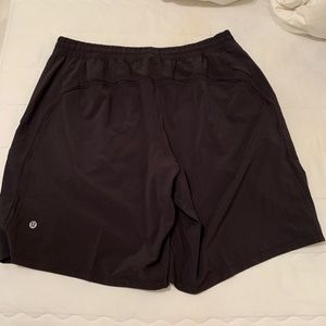 Lululemon Men's Breaker Short 7" Black XL